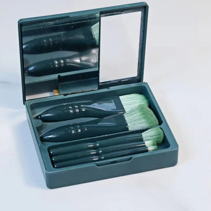 Portable Mini Makeup Set