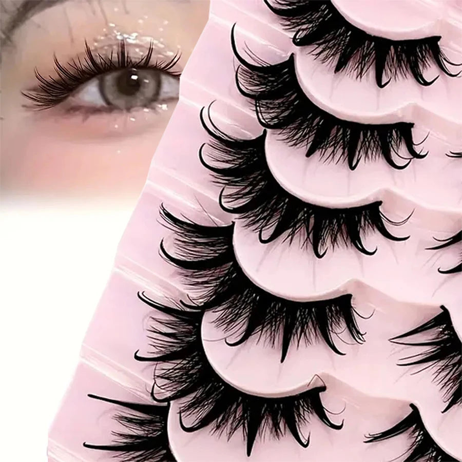 Naturally curled Eyelashes