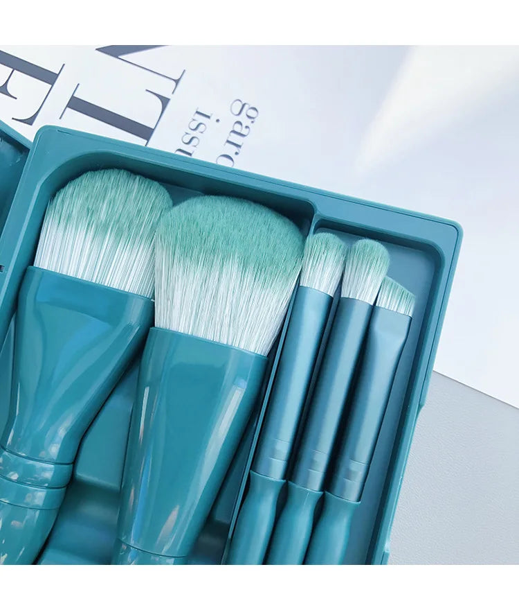 Portable Mini Makeup Set