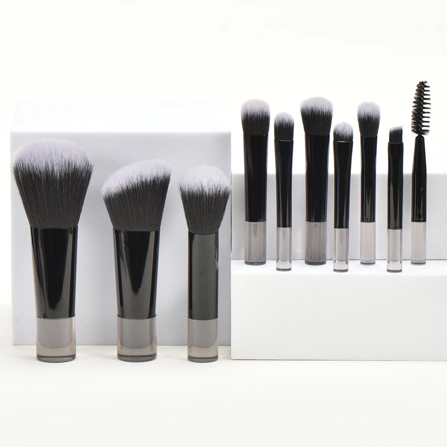 Mini makeup brush set