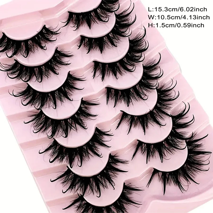 Naturally curled Eyelashes