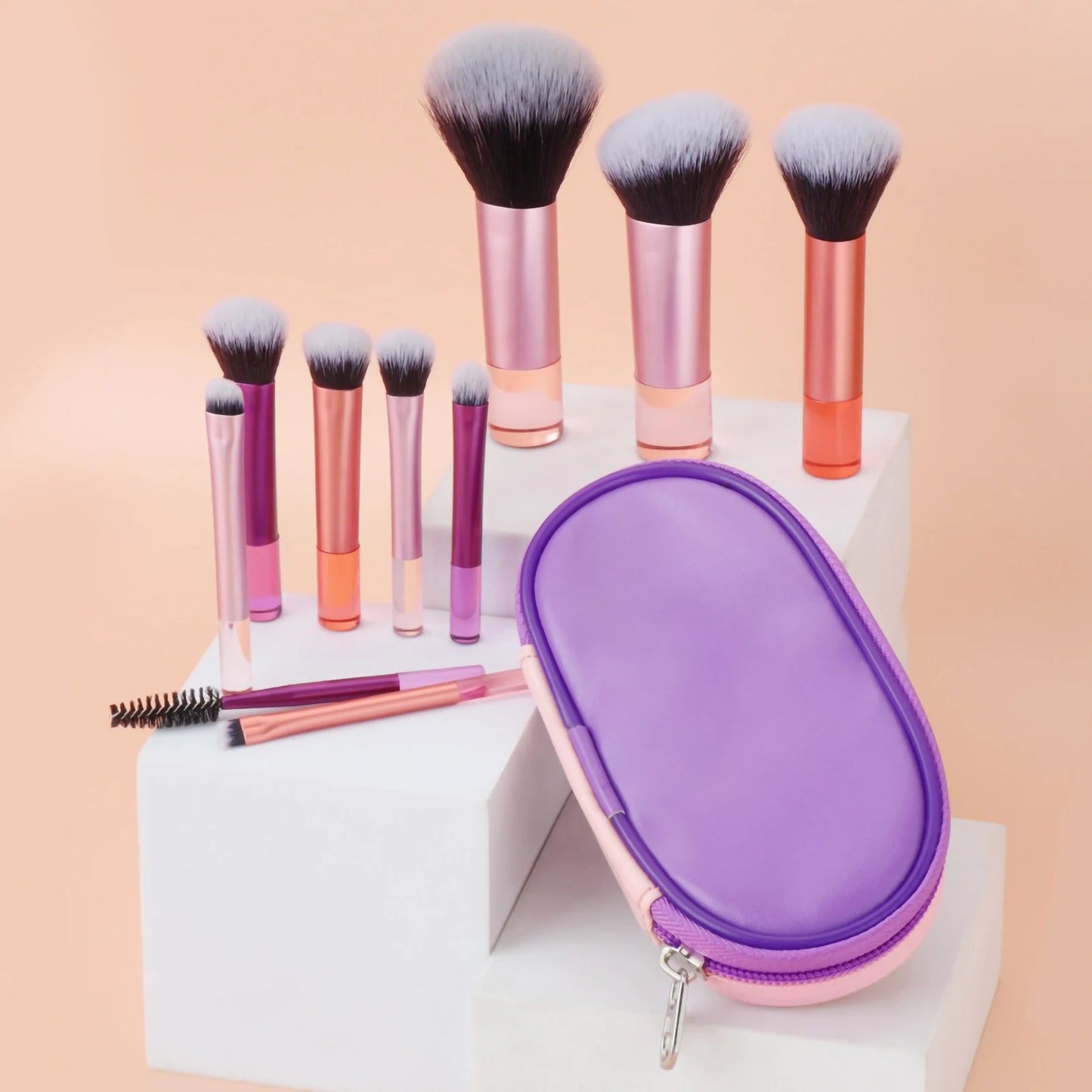 Mini makeup brush set